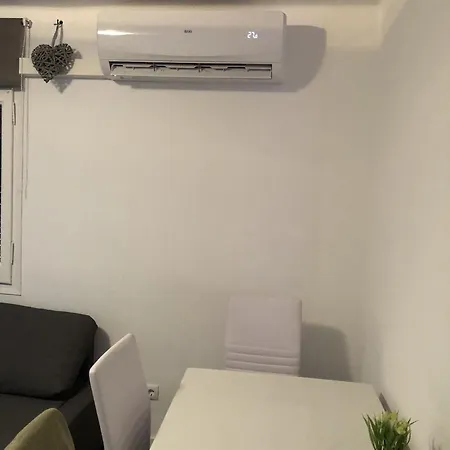 Apartment Montgris 2-9 *