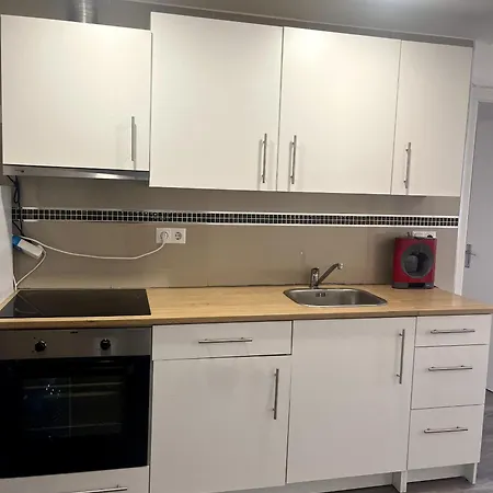 Apartament Montgris 2-9